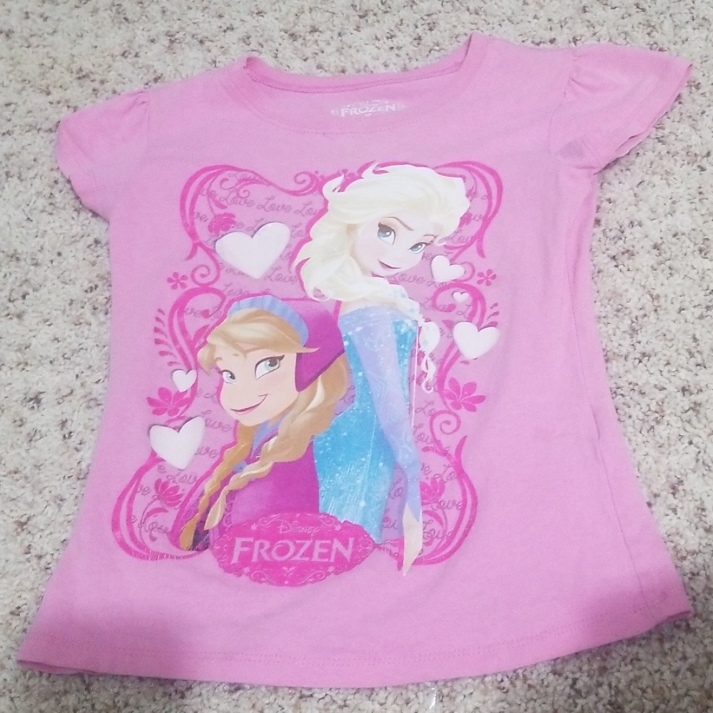 A kids frozen shirt